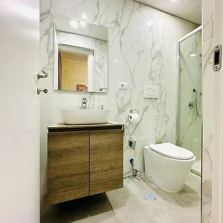 Crown Palace 4*